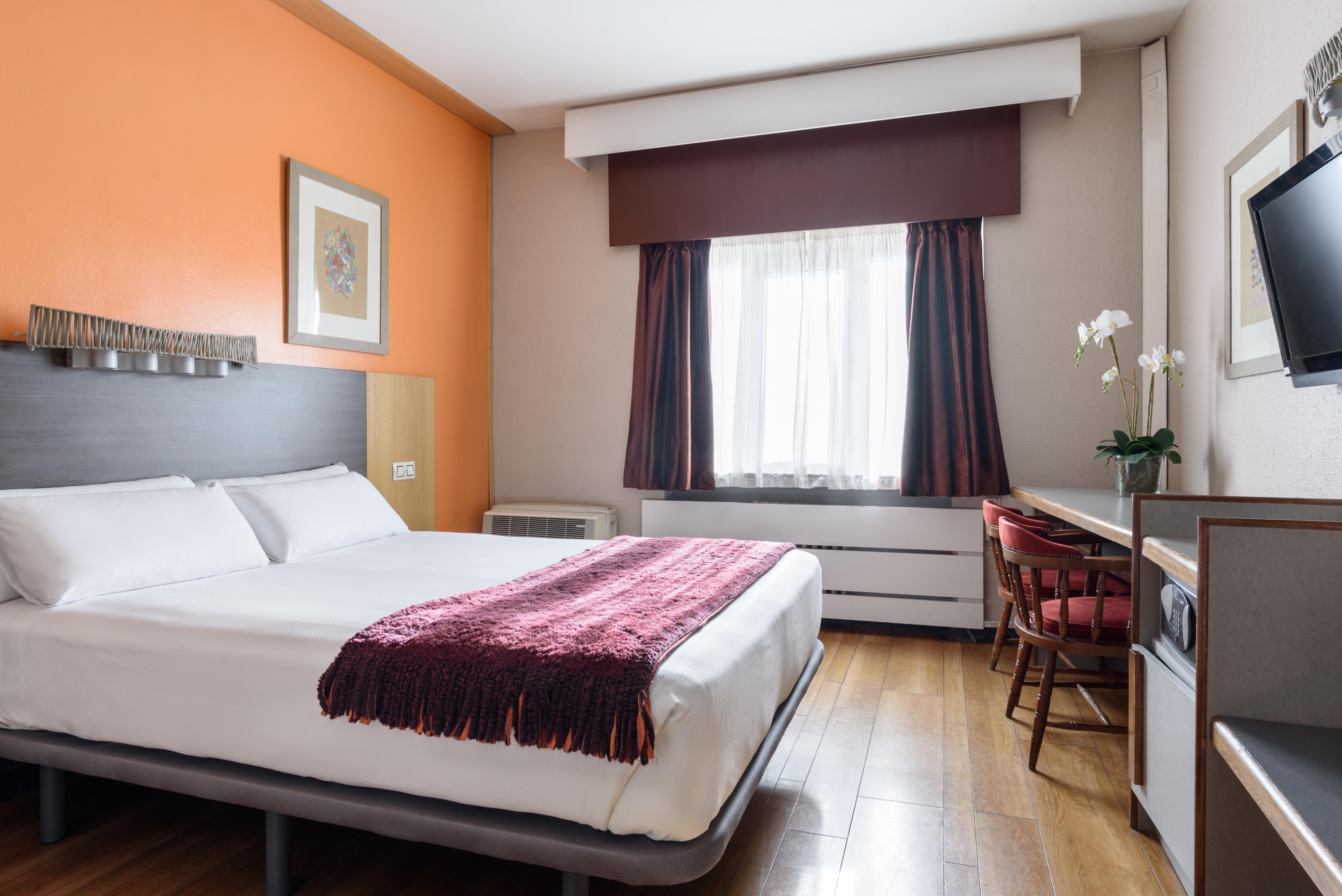 Crisol Quindos Hotel Leon Exterior photo