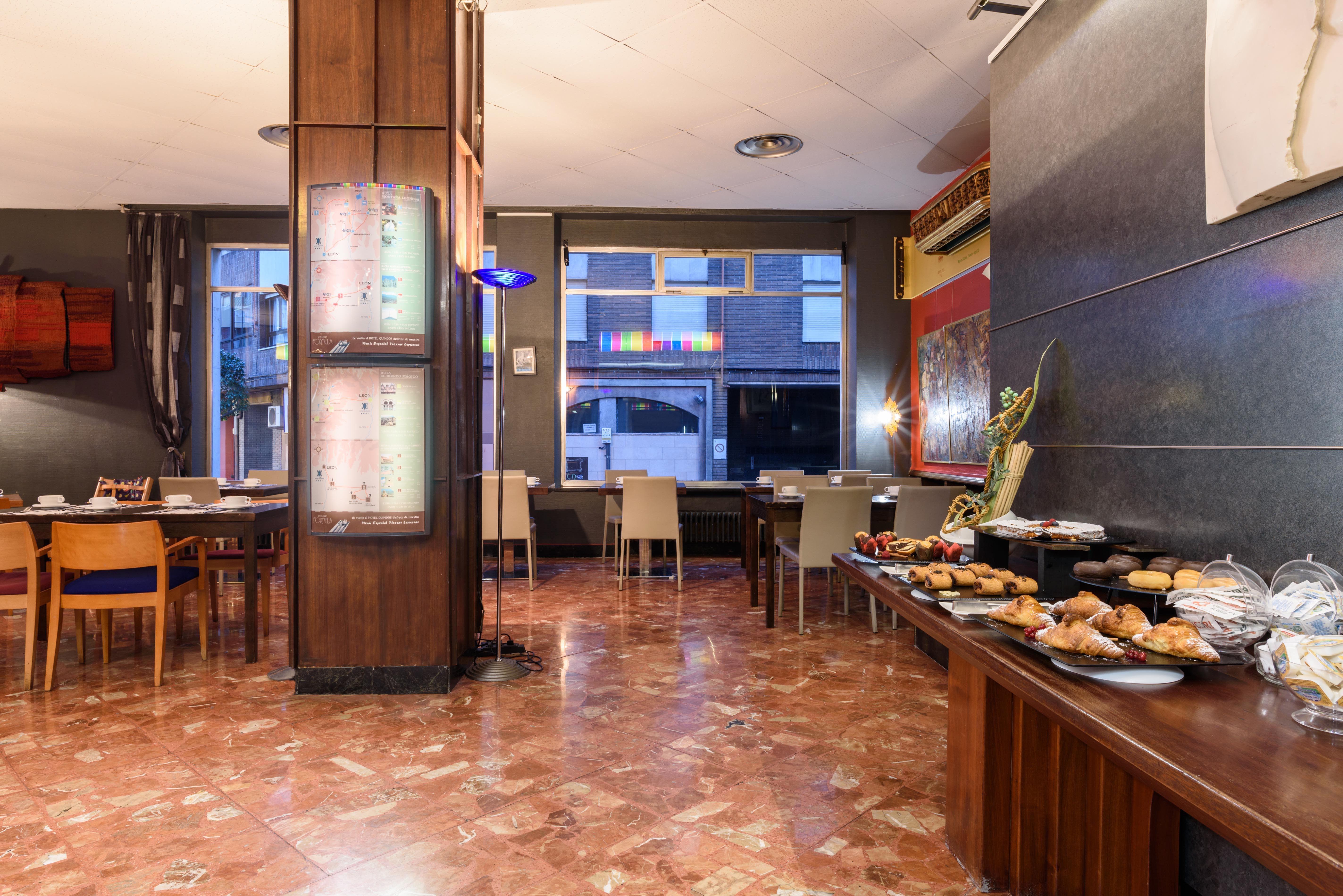 Crisol Quindos Hotel Leon Exterior photo