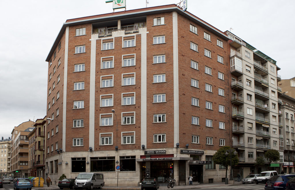 Crisol Quindos Hotel Leon Exterior photo