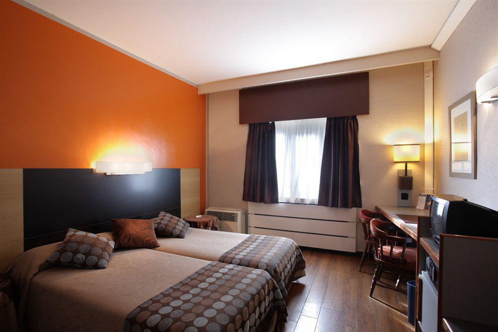 Crisol Quindos Hotel Leon Exterior photo